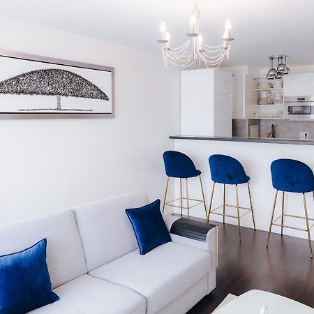 Appartement Luxueux, Neuf & Equipe A Versailles, Saint-Cyr-lʼÉcole Dış mekan fotoğraf