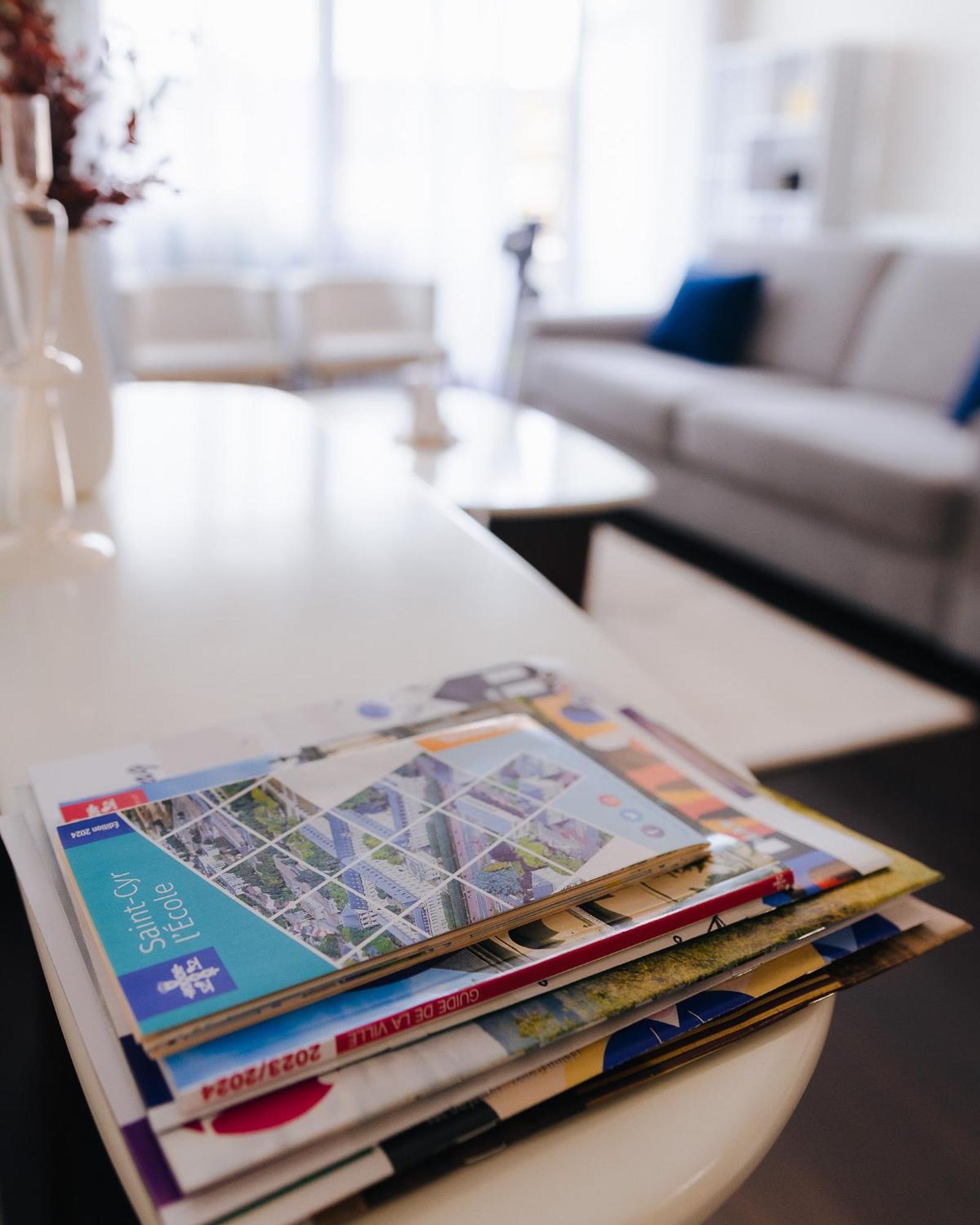 Appartement Luxueux, Neuf & Equipe A Versailles, Saint-Cyr-lʼÉcole Dış mekan fotoğraf