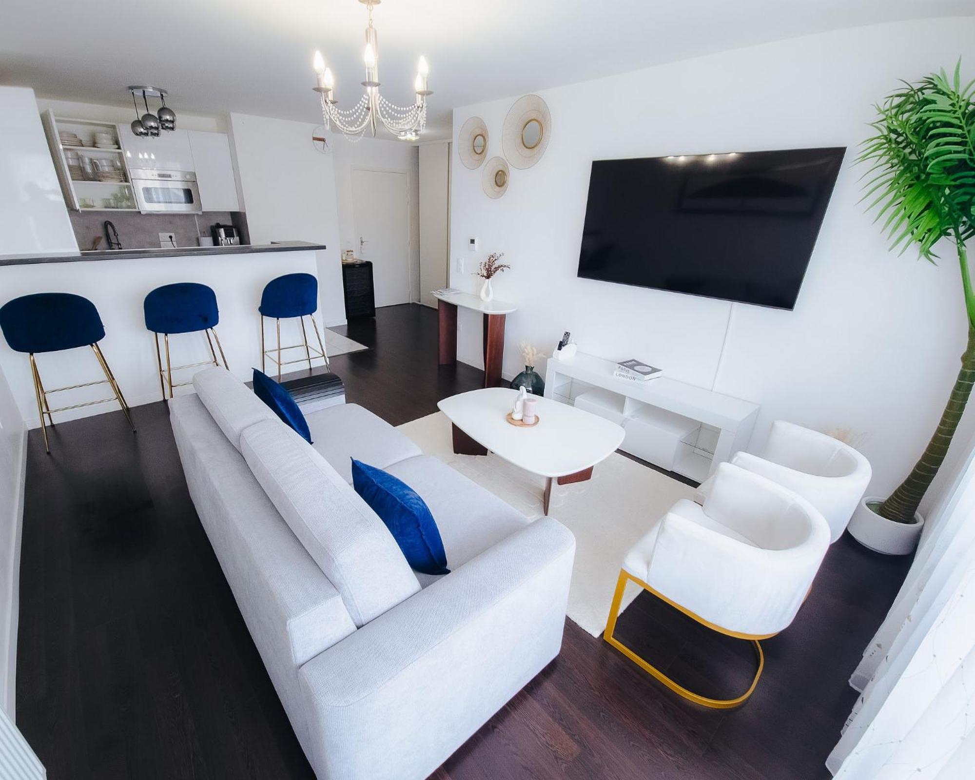 Appartement Luxueux, Neuf & Equipe A Versailles, Saint-Cyr-lʼÉcole Dış mekan fotoğraf
